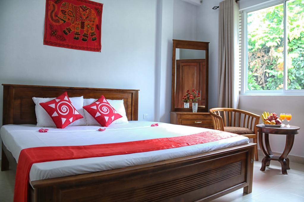 Nivahana Homestay كاندي المظهر الخارجي الصورة