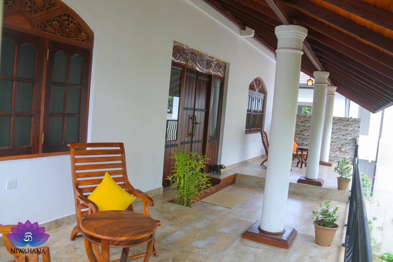 Nivahana Homestay كاندي المظهر الخارجي الصورة