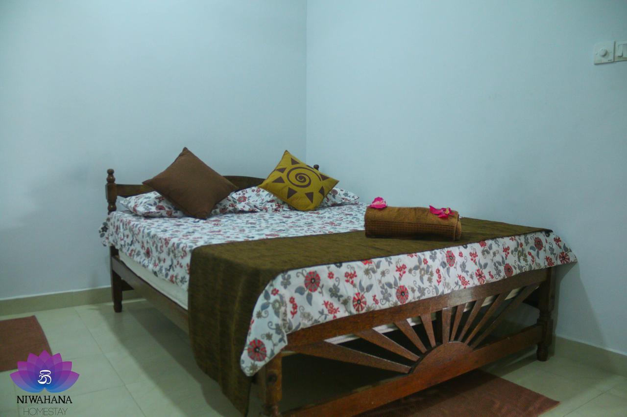 Nivahana Homestay كاندي المظهر الخارجي الصورة