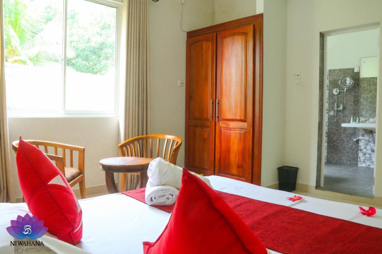 Nivahana Homestay كاندي المظهر الخارجي الصورة