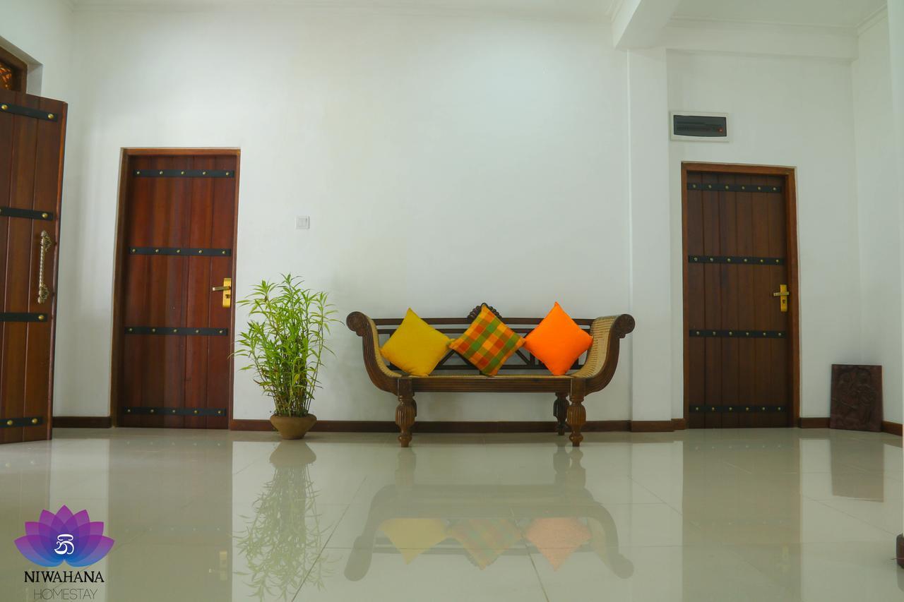 Nivahana Homestay كاندي المظهر الخارجي الصورة