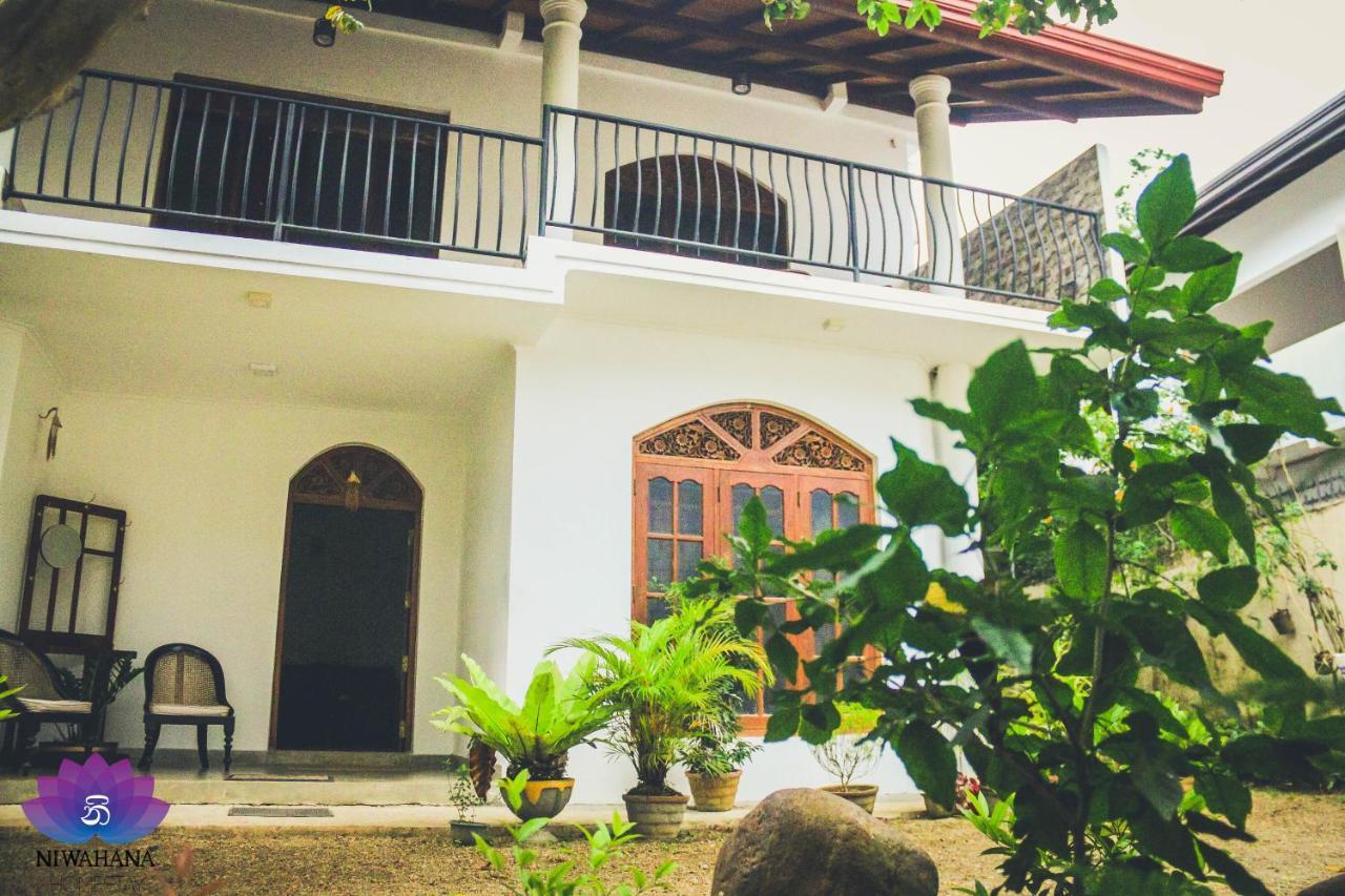 Nivahana Homestay كاندي المظهر الخارجي الصورة